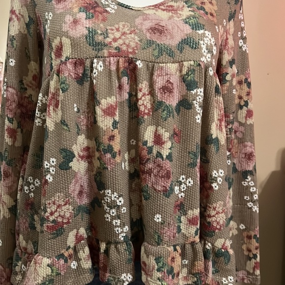 Babydoll top Brand new by Lovely Melody - Picture 2 of 5